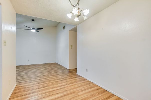Chandelier, Empty room, Interior, Wood Texture Flooring