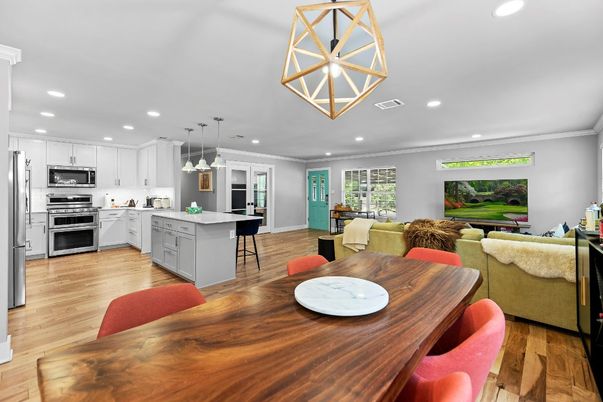 Dining room, Interior, Kitchen, Living room, Pendant Lights, Recessed Lighting, Stainless Steel Appliances, Wood Texture Flooring