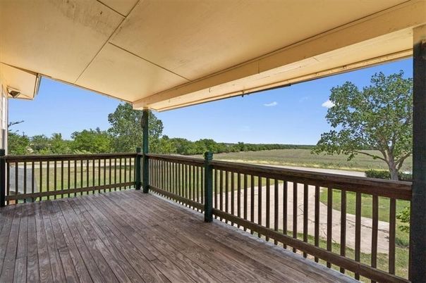 Exterior, Wood Texture Flooring