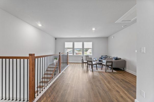 Interior, Recessed Lighting, Wood Texture Flooring
