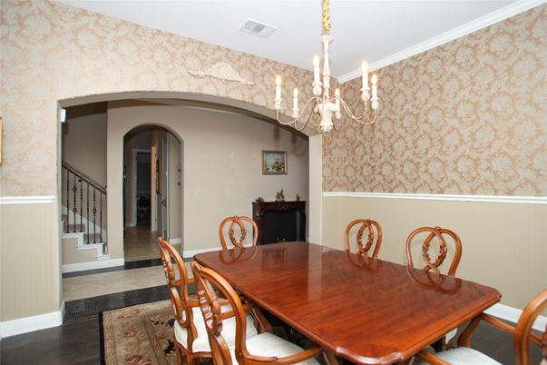 Chandelier, Dining room, Interior, Wood Texture Flooring