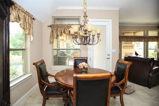 Chandelier, Dining room, Fireplace, Interior