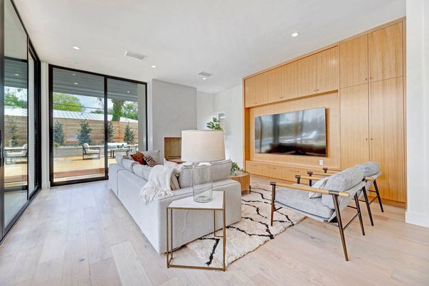 Interior, Living room, Recessed Lighting, Wood Texture Flooring