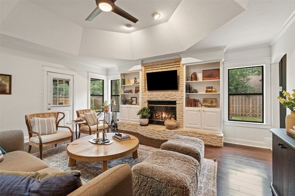 Fireplace, Interior, Living room, Recessed Lighting, Wood Texture Flooring