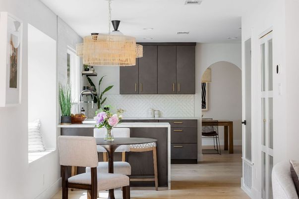 Chandelier, Dining room, Interior, Kitchen, Recessed Lighting, Wood Texture Flooring