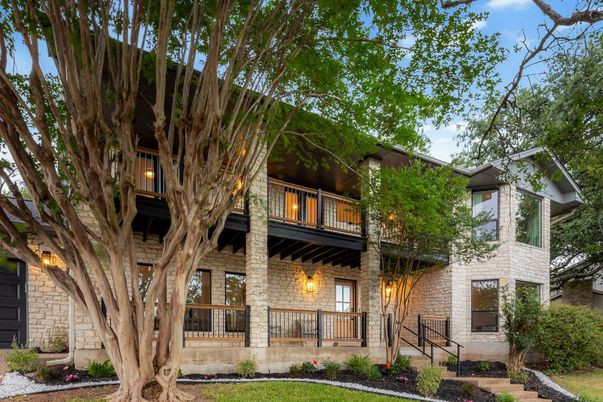 Exterior, Facade, Brick Facade, Modern