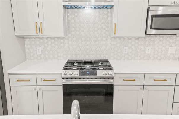 Interior, Kitchen, Stainless Steel Appliances