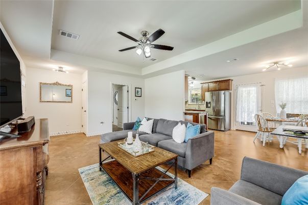 Dining room, Interior, Kitchen, Living room, Stainless Steel Appliances