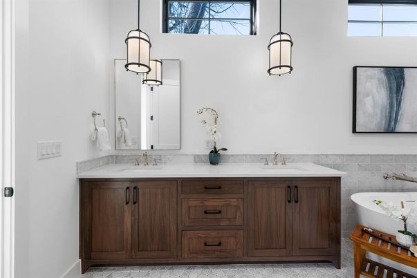 Bathroom, Dual Sink Vanities, Interior, Pendant Lights