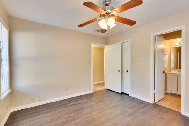 Bathroom, Empty room, Interior, Wood Texture Flooring