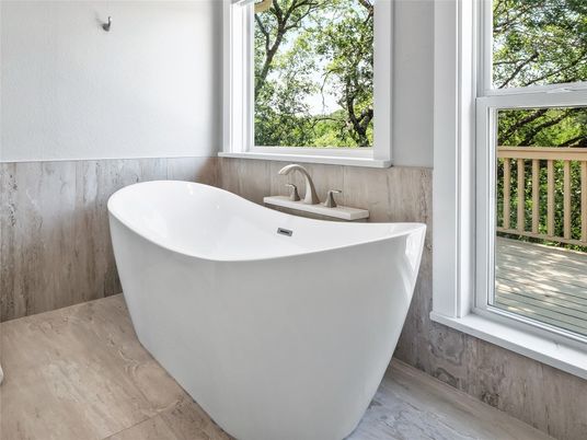 Bathroom, Free Standing Baths, Interior, Marble