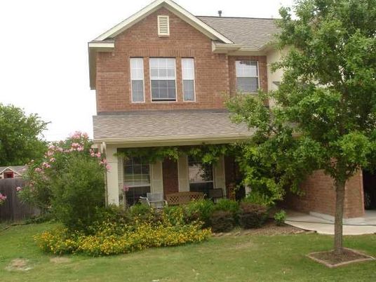 Exterior, Facade, Brick Facade, Brick Traditional