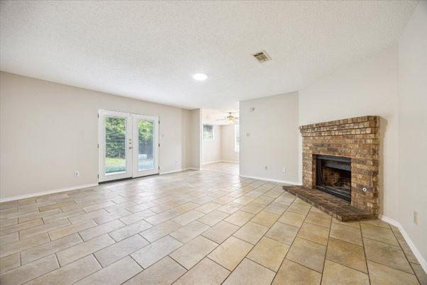 Empty room, Fireplace, Interior, Recessed Lighting