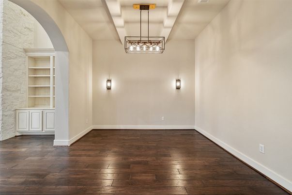 Interior, Pendant Lights, Wood Texture Flooring