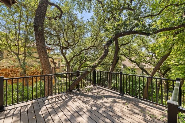Exterior, Wood Texture Flooring