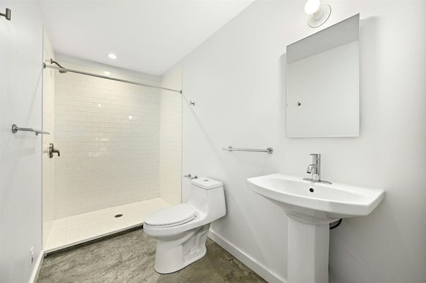 Bathroom, Interior, Recessed Lighting
