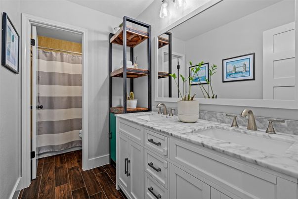 Bathroom, Dual Sink Vanities, Interior, Wood Texture Flooring