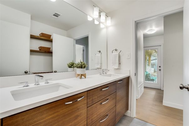 Bathroom, Dual Sink Vanities, Interior, Wood Texture Flooring