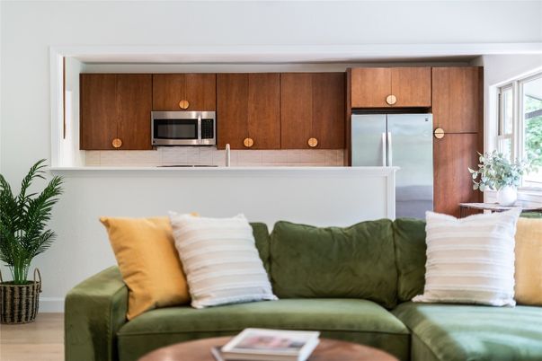 Interior, Kitchen, Living room, Stainless Steel Appliances