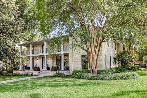 Backyard, Exterior, Facade, Georgian