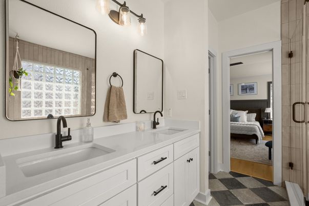 Bathroom, Bedroom, Dual Sink Vanities, Glass Shower, Interior