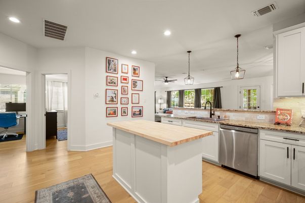 Interior, Kitchen, Pendant Lights, Recessed Lighting, Wood Texture Flooring