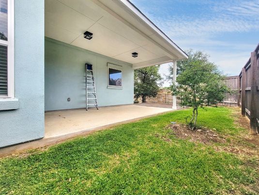 Backyard, Exterior