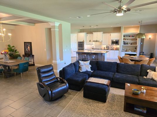 Dining room, Interior, Kitchen, Living room, Pendant Lights, Recessed Lighting, Stainless Steel Appliances