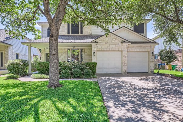 Attached, Exterior, Facade, Ranch