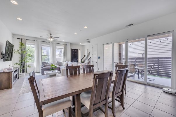Dining room, Interior, Living room, Recessed Lighting