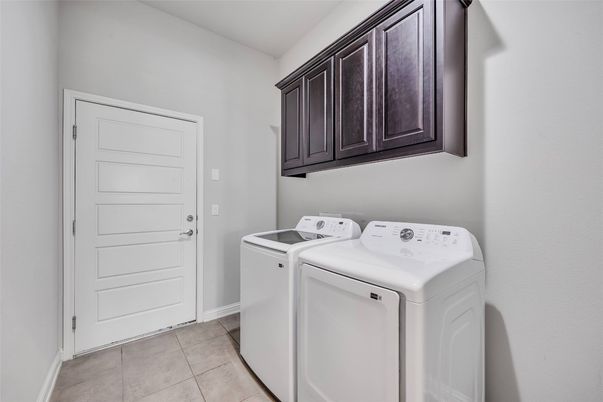 Interior, Washer