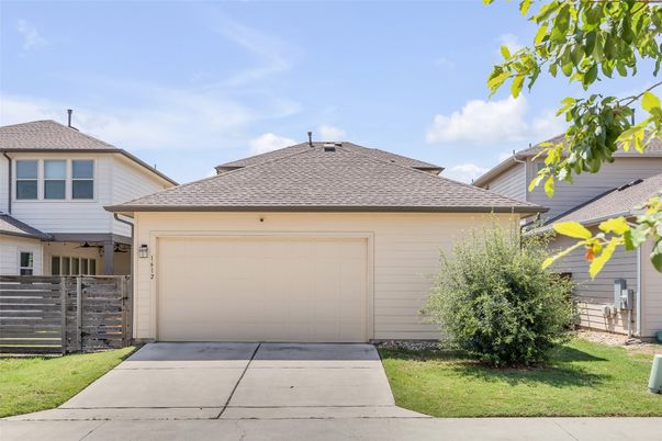 Detached Garage, Exterior