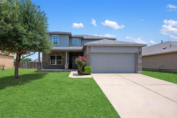 Attached, Exterior, Facade, Brick Traditional
