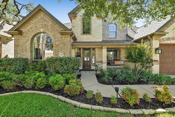 Exterior, Facade, Brick Facade, Brick Traditional