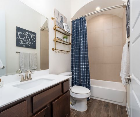 Bathroom, Interior, Recessed Lighting, Wood Texture Flooring