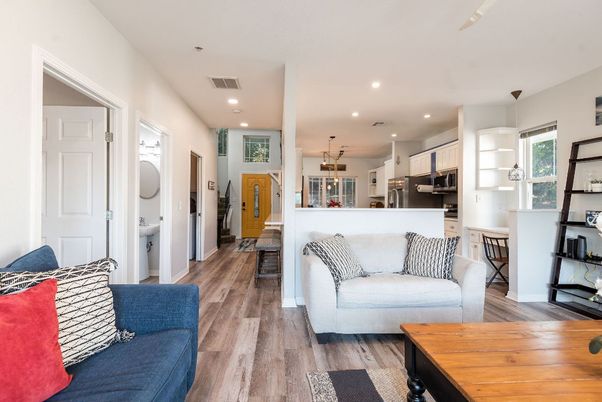 Interior, Kitchen, Living room, Pendant Lights, Recessed Lighting, Stainless Steel Appliances, Wood Texture Flooring
