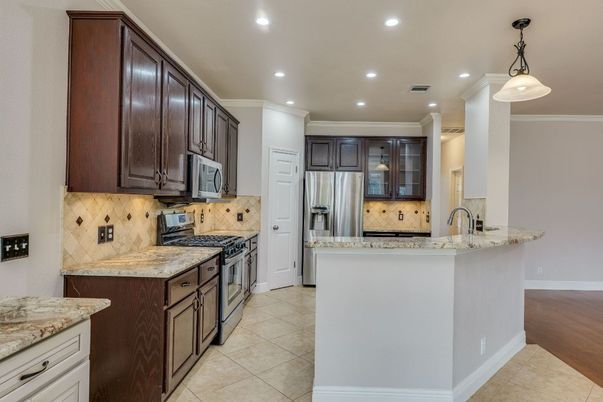 Interior, Kitchen, Pendant Lights, Recessed Lighting, Stainless Steel Appliances