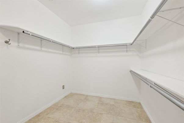 Interior, Walk-in Closets