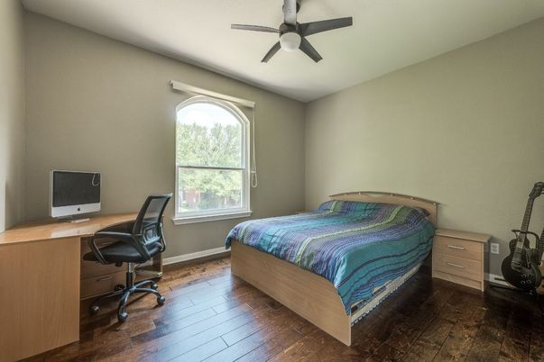 Bedroom, Home Office, Interior, Wood Texture Flooring