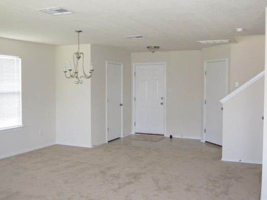 Chandelier, Empty room, Interior