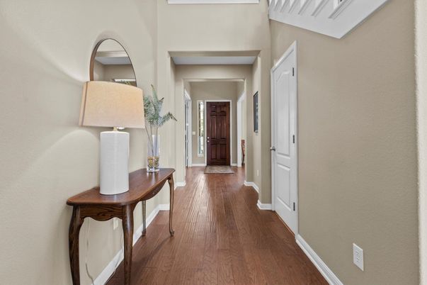Chandelier, Dining room, Interior, Kitchen, Recessed Lighting, Wood Texture Flooring