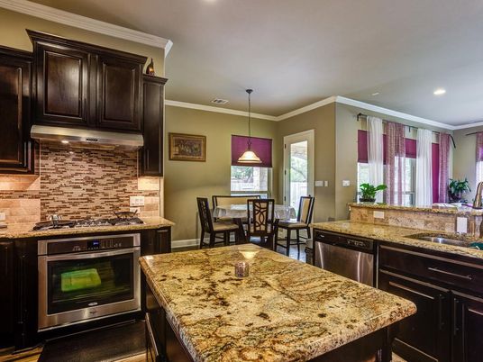 Dining room, Interior, Kitchen, Pendant Lights, Recessed Lighting, Stainless Steel Appliances