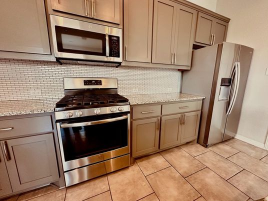 Interior, Kitchen, Stainless Steel Appliances