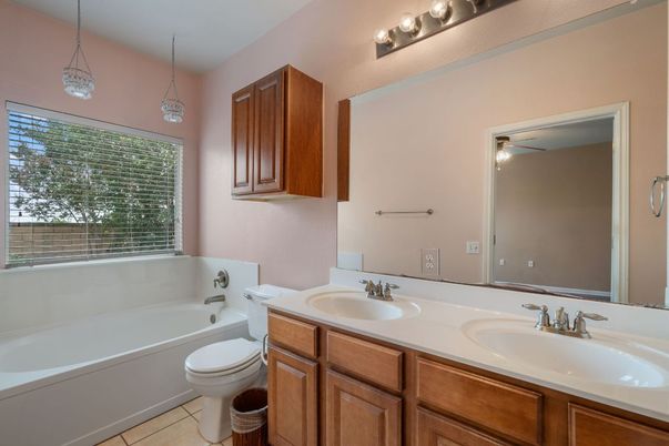 Bathroom, Dual Sink Vanities, Interior, Pendant Lights