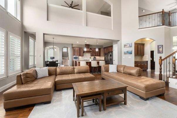Chandelier, Dining room, Interior, Kitchen, Living room, Pendant Lights, Recessed Lighting, Stainless Steel Appliances, Wood Texture Flooring