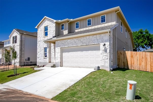 Attached, Exterior, Facade, Farmhouse