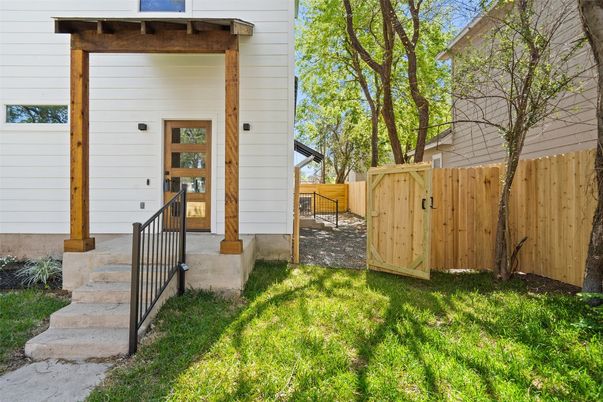 Backyard, Exterior