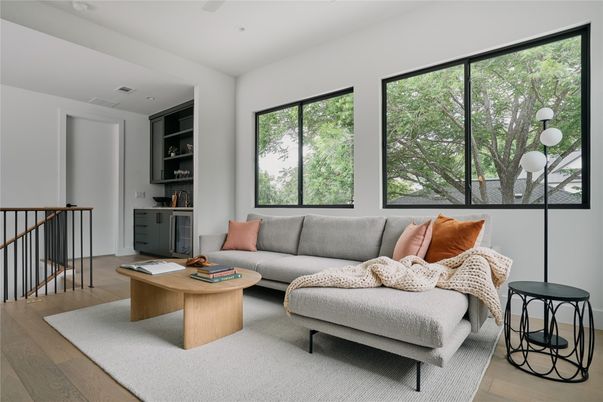 Interior, Living room, Recessed Lighting, Wood Texture Flooring