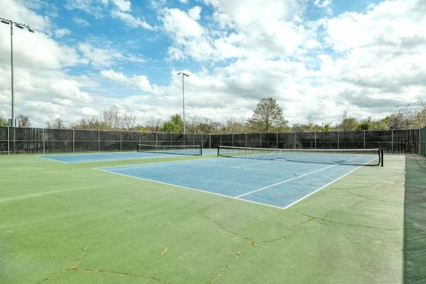 Exterior, Tennis Courts