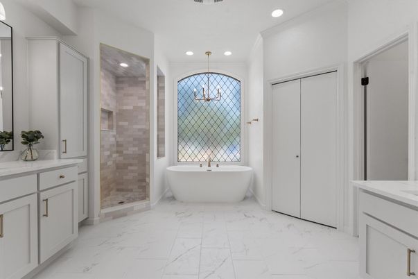 Bathroom, Free Standing Baths, Glass Shower, Interior, Marble, Pendant Lights, Recessed Lighting